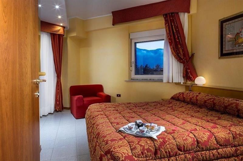 5Miglia Hotel & Spa Rivisondoli Exterior photo